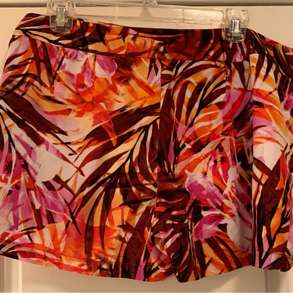 NWOT CACHE Skort - Picture 3 of 8